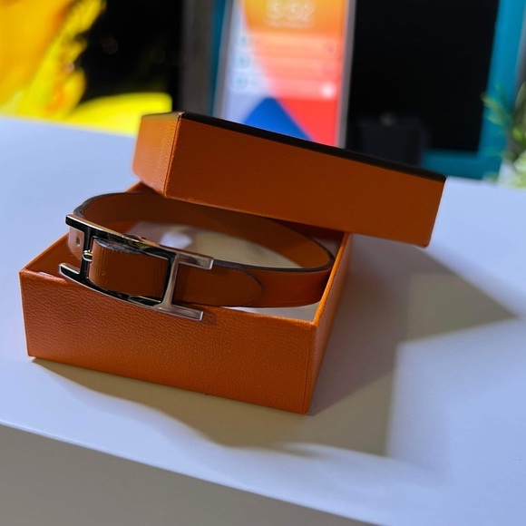 Hermes Chocker/belt and Wrist band - Picture 10 of 11